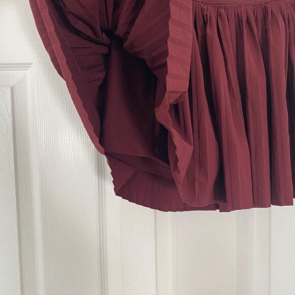 Burgundy Dark Berry Red Athleisure Pleated Mini Tennis Skirt Skort Size S - Picture 3 of 7